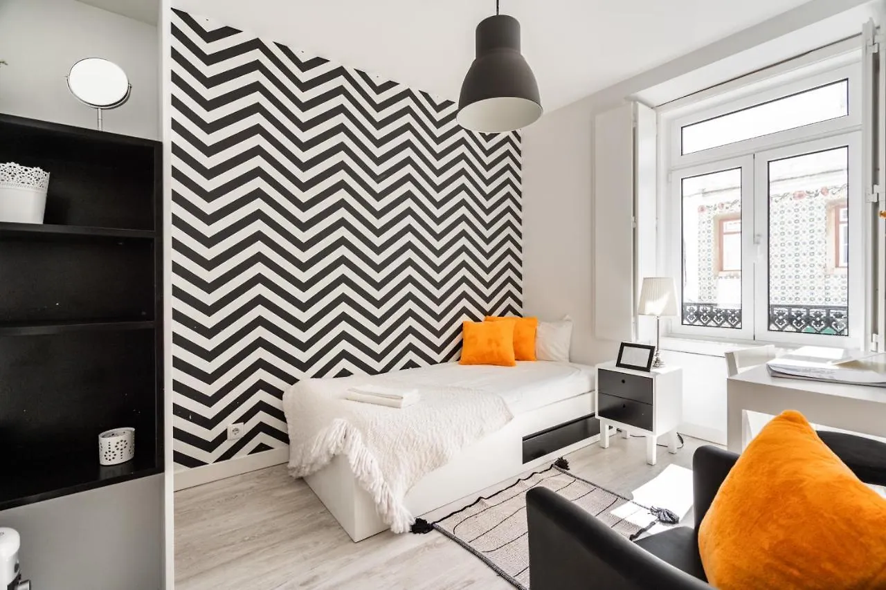 Apartment Akicity Campolide Groovy Lisbon Portugal